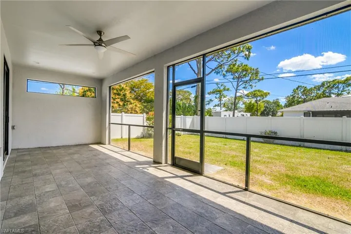 large Lanai