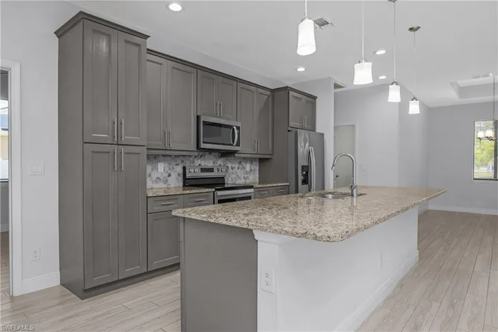 4575 Catalina Ln, Bonita Springs, Florida 34134
