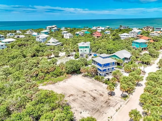4491 Cutlass Dr, Upper Captiva, Florida 33924