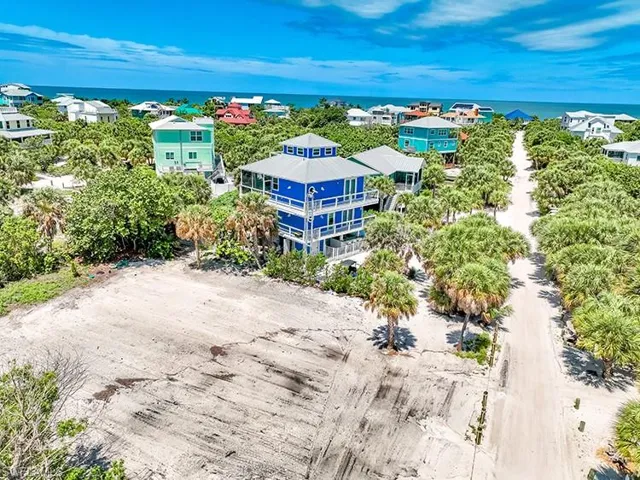 4491 Cutlass Dr, Upper Captiva, Florida 33924