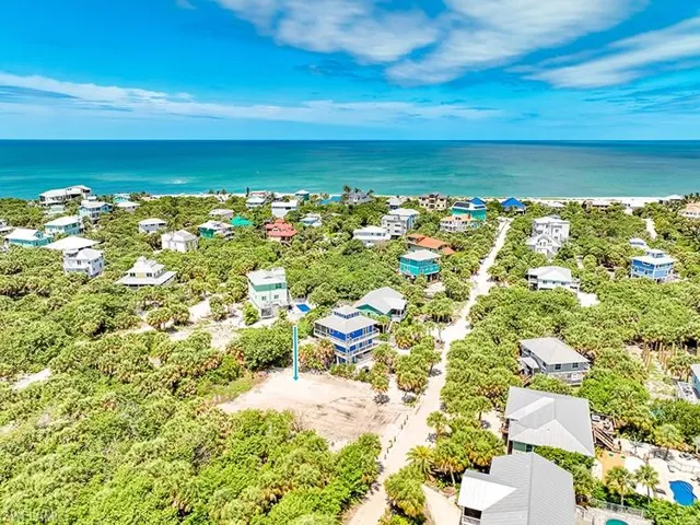 4491 Cutlass Dr, Upper Captiva, Florida 33924