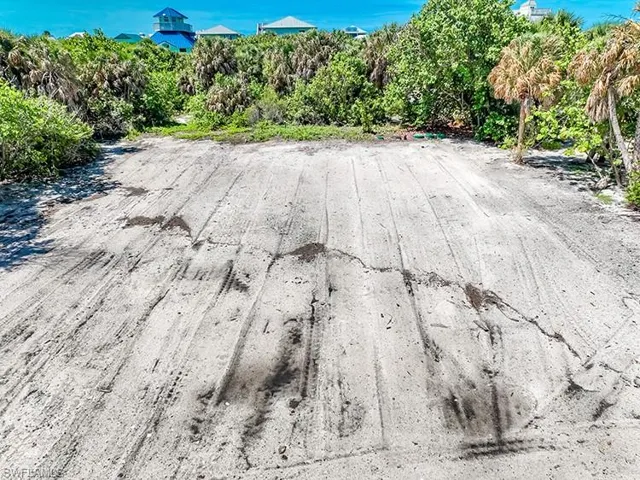 4491 Cutlass Dr, Upper Captiva, Florida 33924