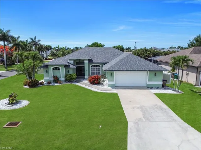 1722 Sw 38th Ter, Cape Coral, Florida 33914