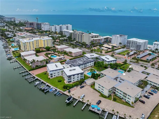 1950  Gulf Shore N BLVD, Naples, FL 34102