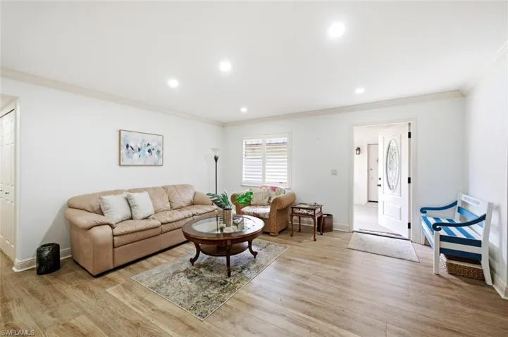 1549 Sandpiper St 80, Naples, Florida 34102