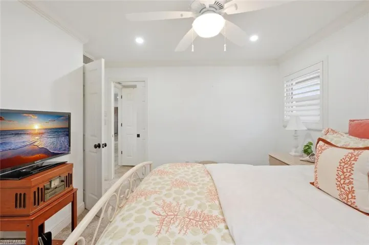 Guest bedroom