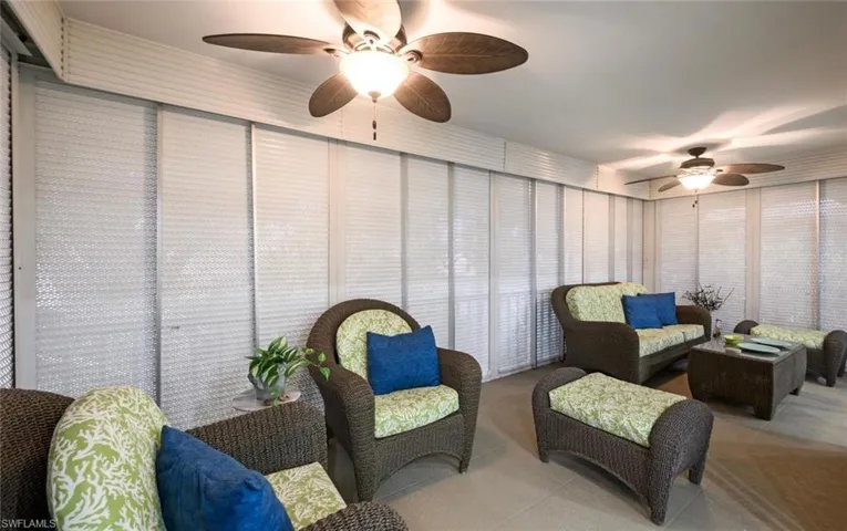 1549 Sandpiper St 80, Naples, Florida 34102