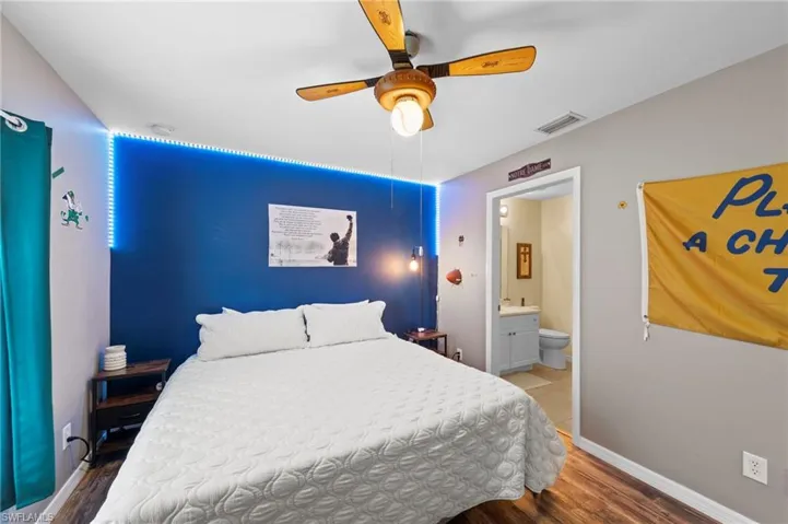 Bedroom 2 with direct access to a Jack and Jill style bathroom