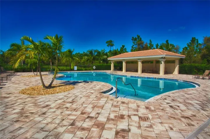 3733 Crofton Ct, Fort Myers, Florida 33916