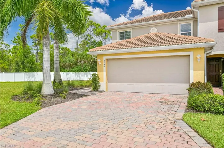 3733 Crofton Ct, Fort Myers, Florida 33916