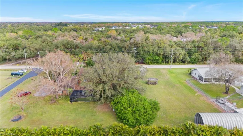 Birds eye view of property