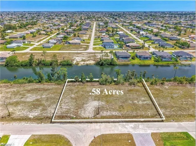 2002 Nw 27th St, Cape Coral, Florida 33993