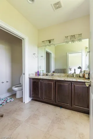7139 Greenwood Park Cir 11, Fort Myers, Florida 33967