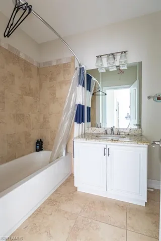 7139 Greenwood Park Cir 11, Fort Myers, Florida 33967