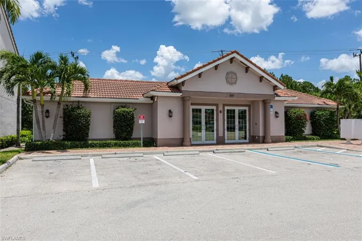 7139 Greenwood Park Cir 11, Fort Myers, Florida 33967