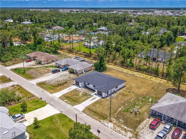 4733/4735 28th St Sw, Lehigh Acres Fl 33973