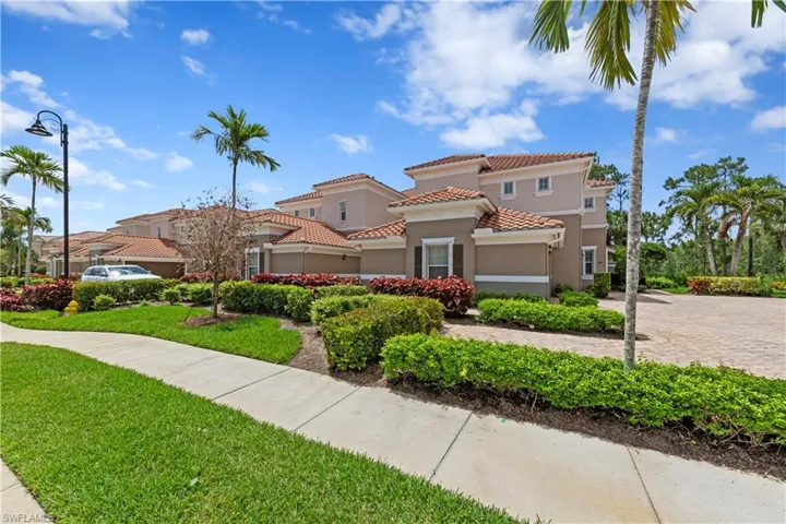 10351 Glastonbury Cir 201, Fort Myers, Florida 33913