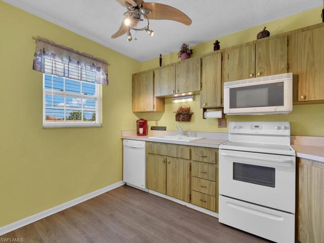 Spacious Kitchen