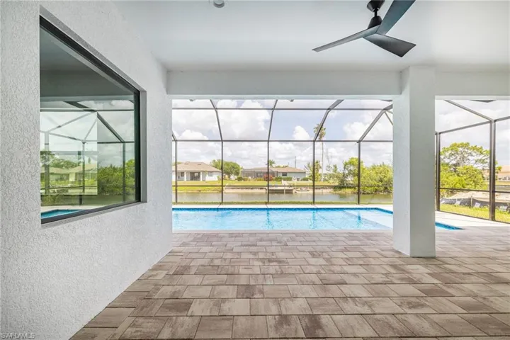 Covered Lanai Area