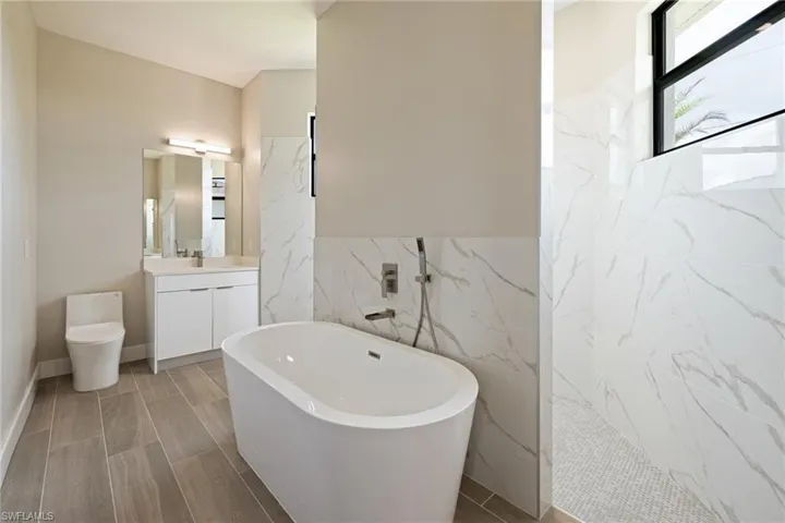 309 SW 15th  TER, Cape Coral, FL 33991