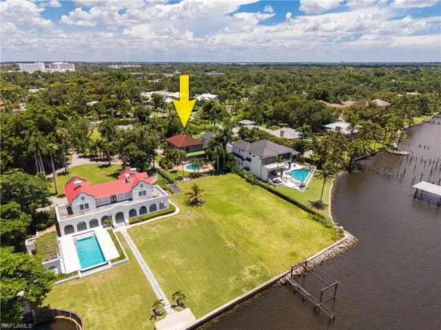 2430 Mcgregor Blvd, Fort Myers, Florida 33901