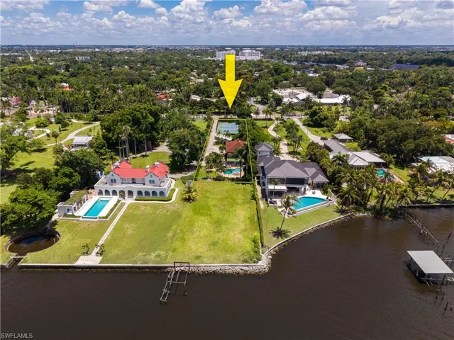 2430 Mcgregor Blvd, Fort Myers, Florida 33901