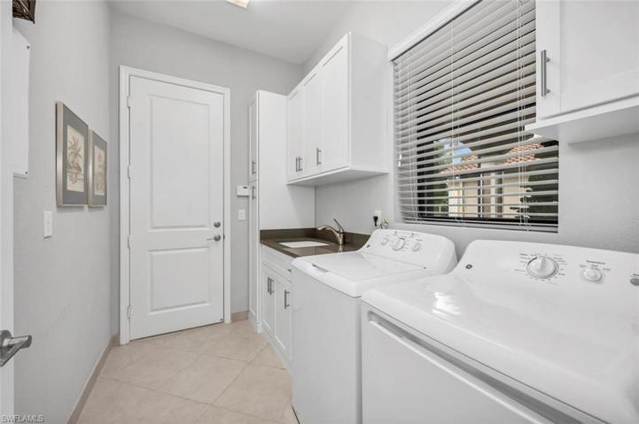 Custom Laundry room