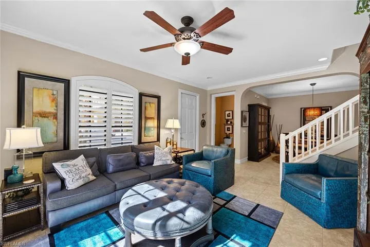 9106  Chula Vista  ST, Naples, FL 34113
