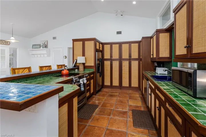Plenty of counter space for the chef!