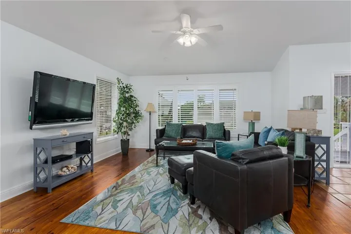 Freshly painted Great room with ceiling fan