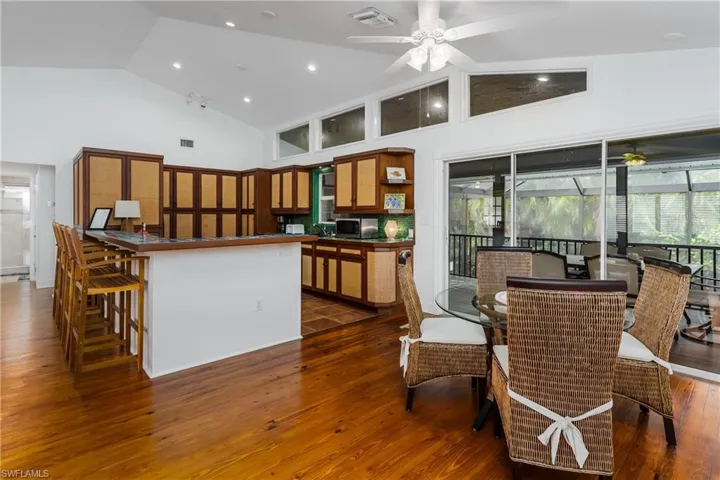 Wood & tile flooring throughout