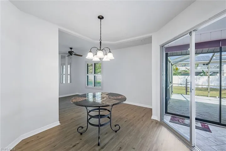 Breakfast Nook