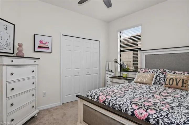 9093 Glenforest Dr, Naples, Florida 34120