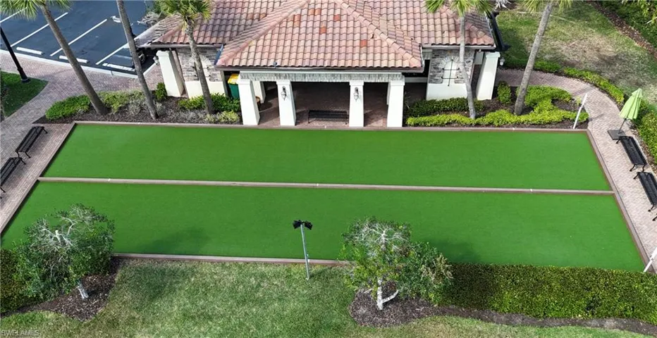9093 Glenforest Dr, Naples, Florida 34120