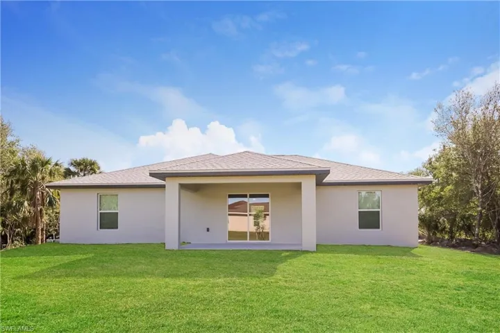 3304 49th St W, Lehigh Acres, Florida 33971