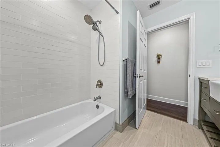 3541 27th Ave Sw, Naples, Florida 34117