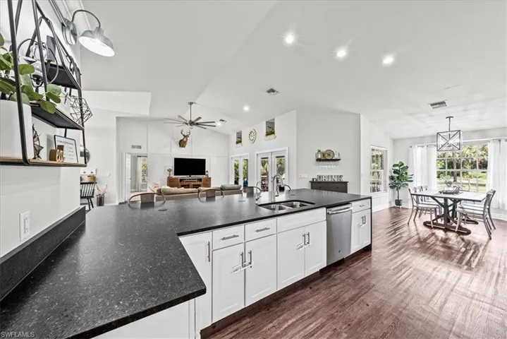 3541 27th Ave Sw, Naples, Florida 34117