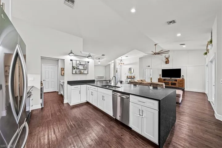 3541 27th Ave Sw, Naples, Florida 34117