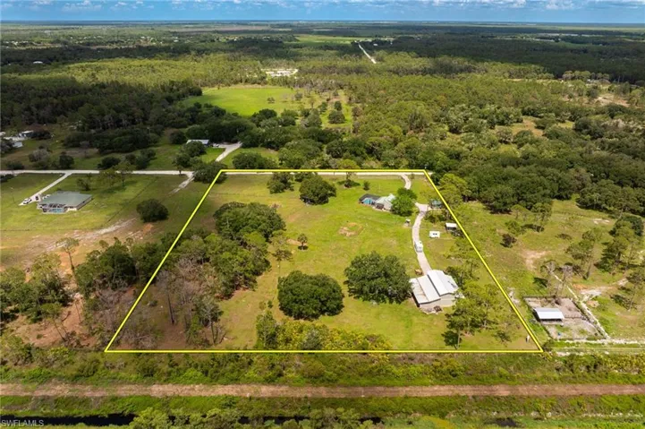 View of property location with property parcel outlined