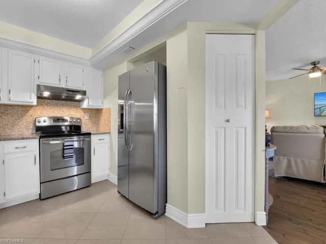1508 Mainsail Dr # 3b, Naples Fl 34114