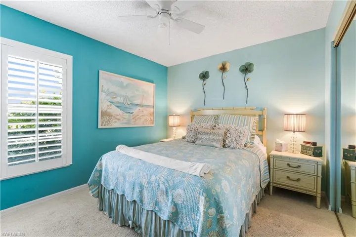 nicely sized 2nd bedroom is light and bright. Plantation shutters.