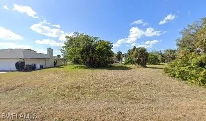 1826 Nw 27th Pl, Cape Coral Fl 33993
