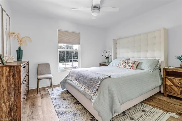 221  Cypress E WAY, Naples, FL 34110