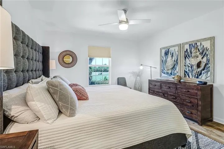 221  Cypress E WAY, Naples, FL 34110