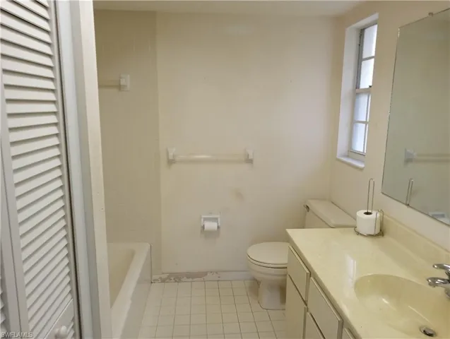 MASTER BATHROOM IS A FULL BATHROOM , TUB, SHOWER, LINEN CLOSET