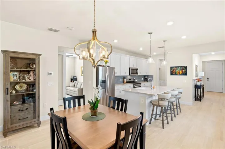 20040 Kingmont Dr, Estero, Florida 33928