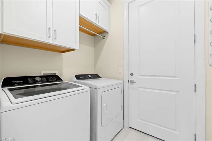 20040 Kingmont Dr, Estero, Florida 33928