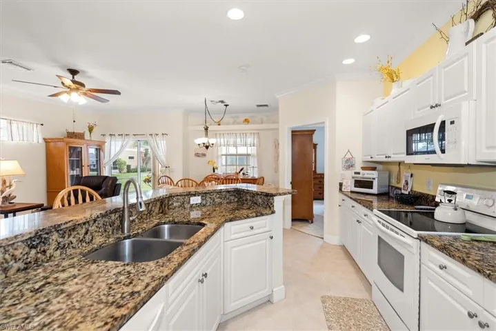 20012  Petrucka N CIR, Lehigh Acres, FL 33936
