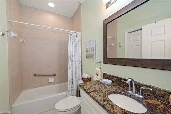20012  Petrucka N CIR, Lehigh Acres, FL 33936