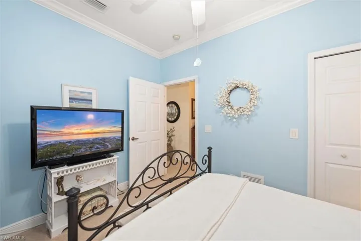 20012  Petrucka N CIR, Lehigh Acres, FL 33936